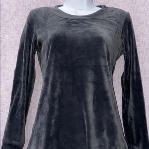 Cuddl Duds Plush Velour Grey Top